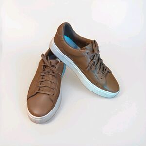 Kizik Vegas Hands Free Slip On Comfort Sneakers M 10.5 W W 12W Chestnut Brown